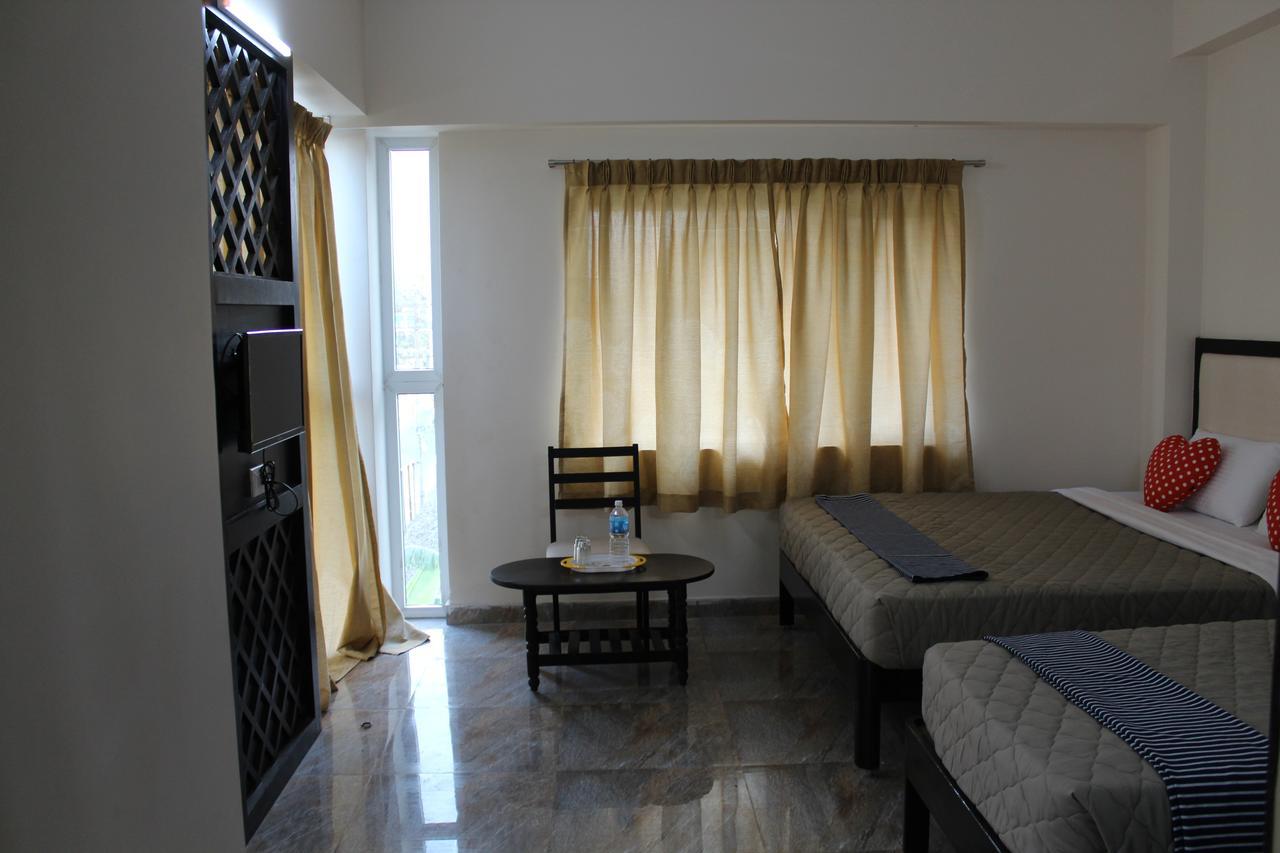 Hotel Jaidharshini Palace Kumbakonam Eksteriør bilde