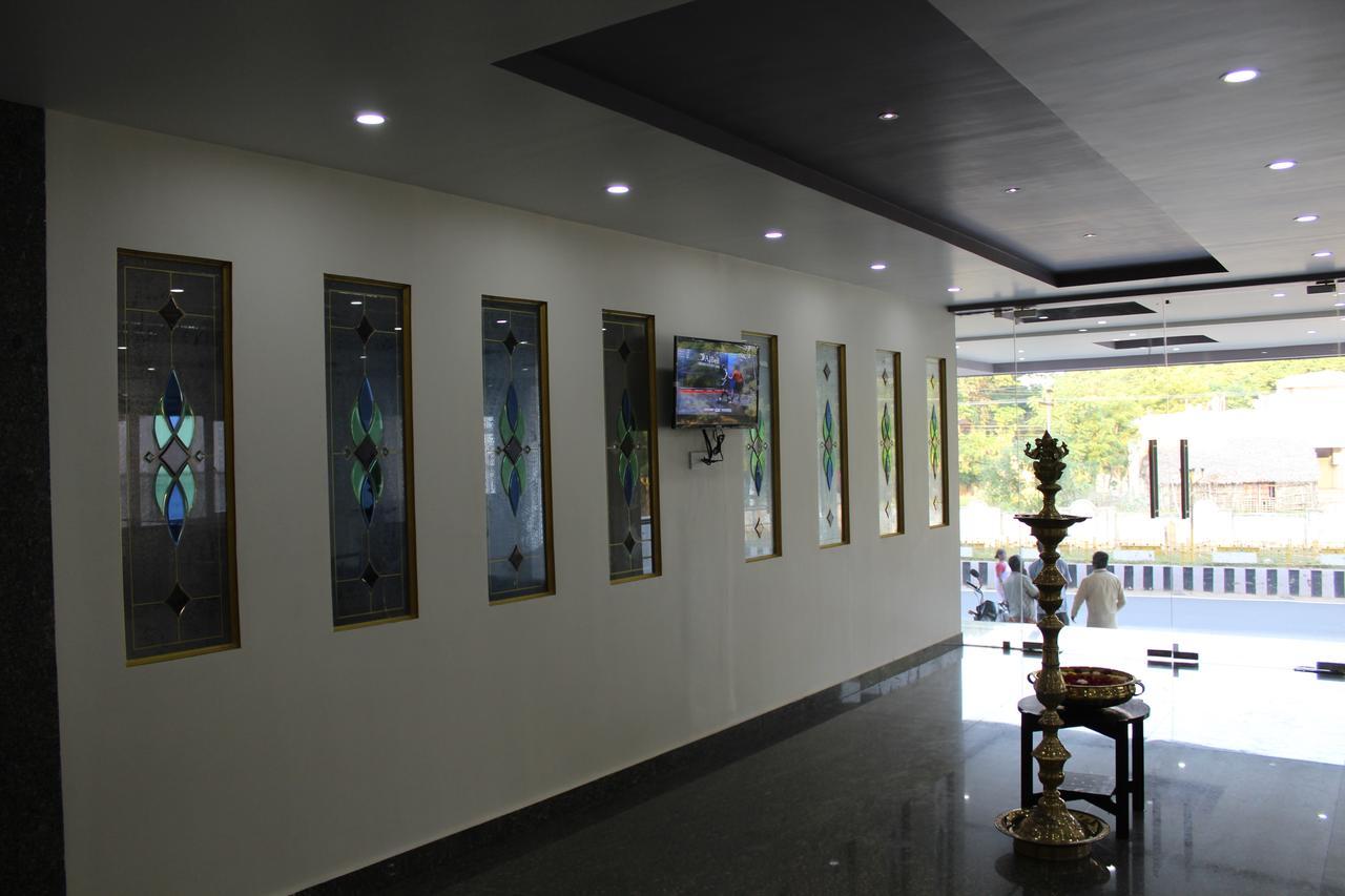 Hotel Jaidharshini Palace Kumbakonam Eksteriør bilde